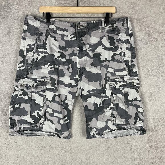 Levi's Cargo Shorts Mens 36 Gray Camo Cotton Zip Fly 6 Pocket PC9 12463-0029 - Picture 1 of 12